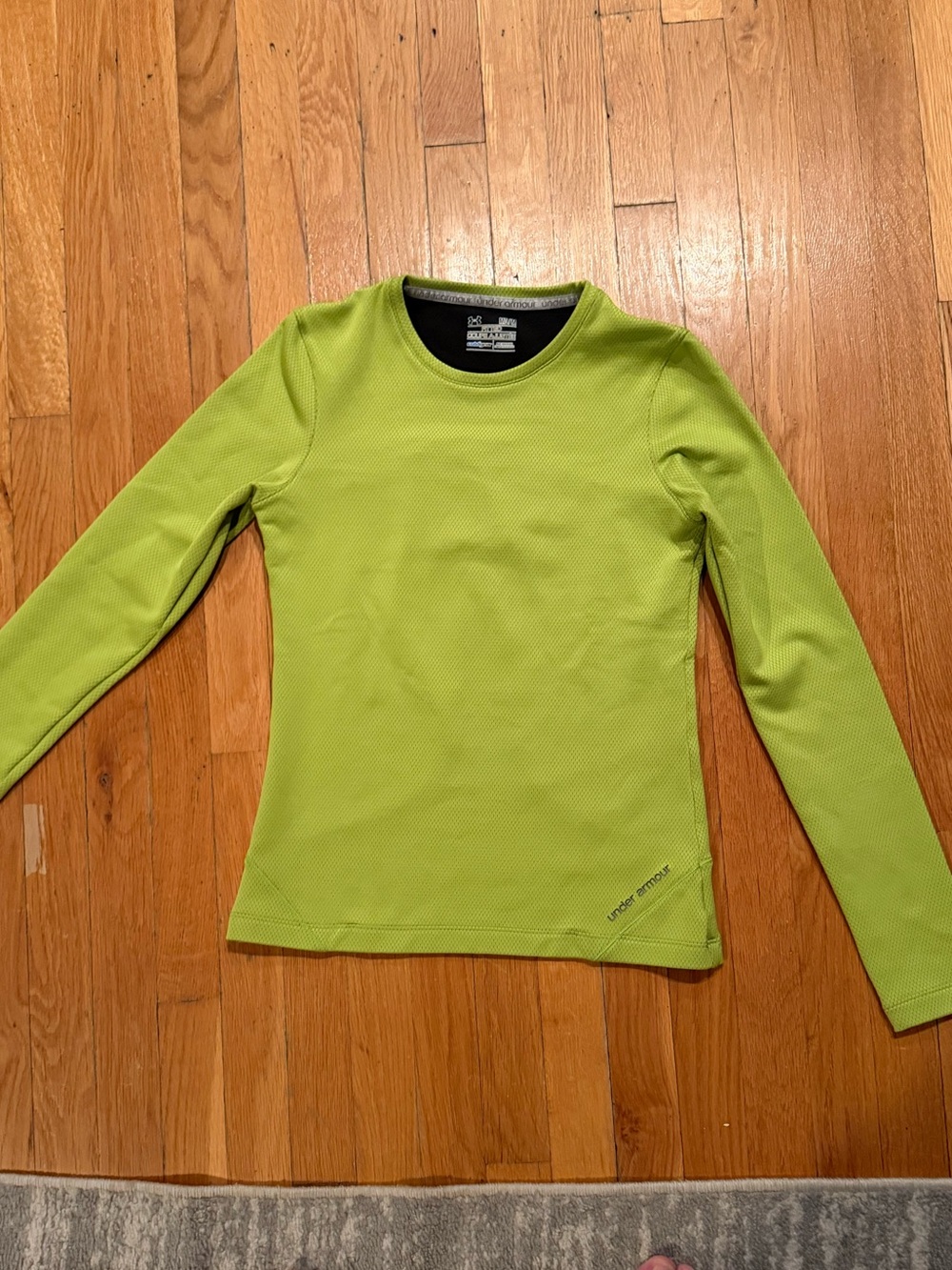 Under armour Lightweight Lime Green Long Sleeve Performance Top